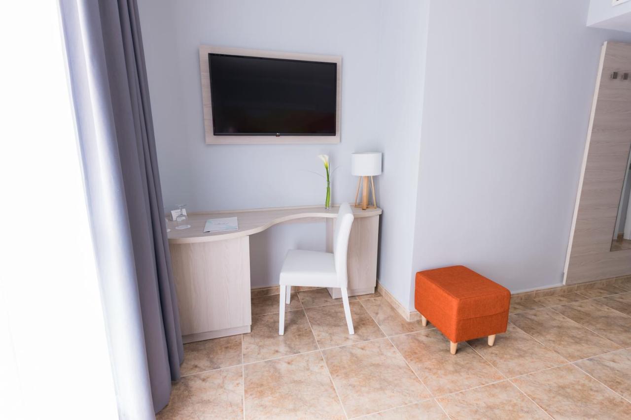 Hotel Bahia del Sol Santa Ponsa Esterno foto