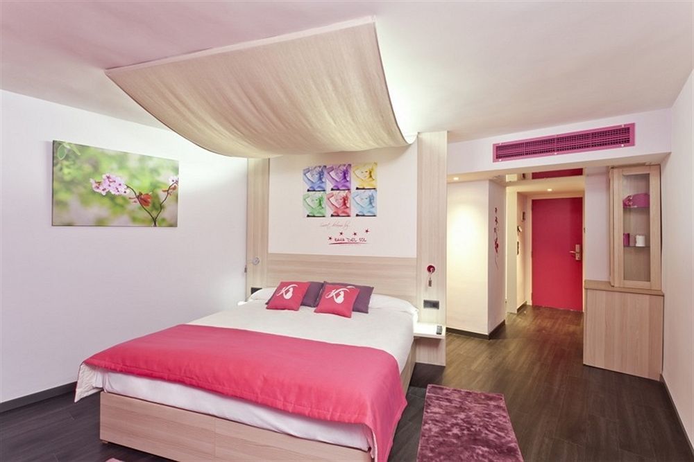 Hotel Bahia del Sol Santa Ponsa Esterno foto
